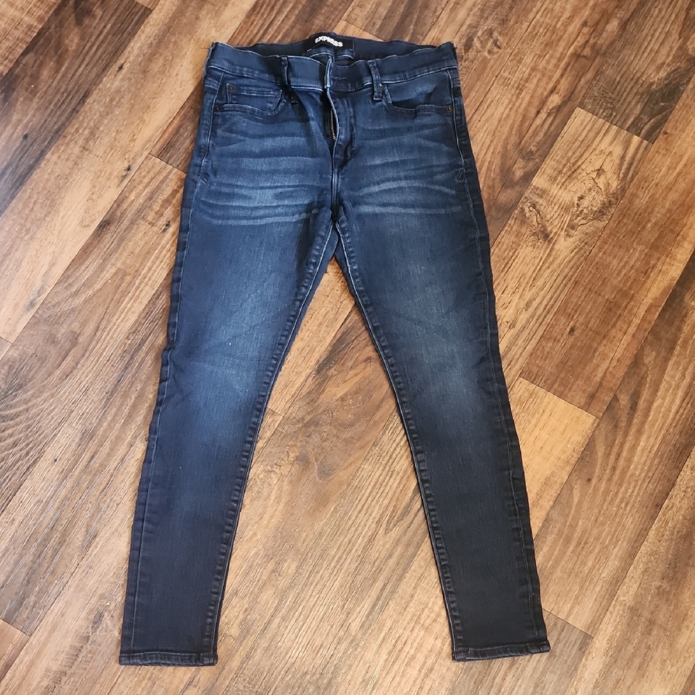 Women's Black Skinny Jeans